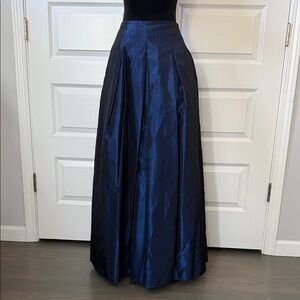 Jessica McClintock Midnight Blur Long Formal Skirt Size 8